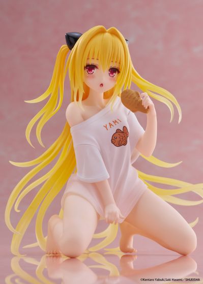 出包王女DARKNESS 可爱桌摆人偶  金色暗影~居家服造型~