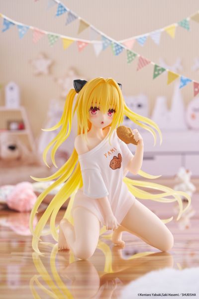 出包王女DARKNESS 可爱桌摆人偶  金色暗影~居家服造型~