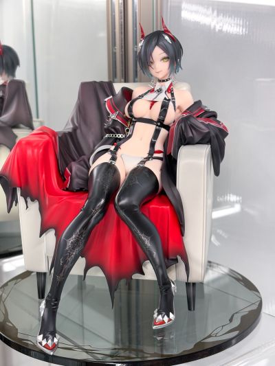 碧蓝航线 乌尔里克·冯·胡贝尔（乌尔里希）