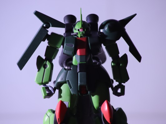 HGUC 1/144 机动战士高达ZZ  AMX-011S 扎古III改