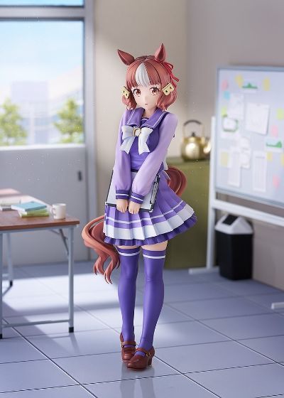 赛马娘 芦毛灰姑娘  双铃莱特