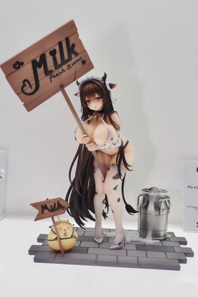 碧蓝航线  㭴（樫野） 新鲜与甜蜜！