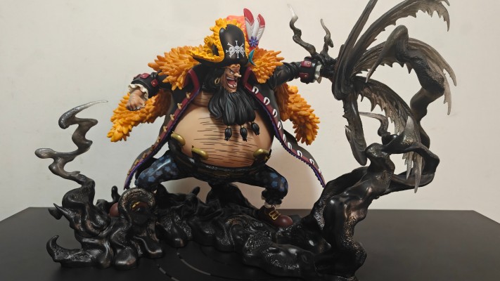 FiguartsZERO [超激战]  马歇尔·D·提奇-暗水-