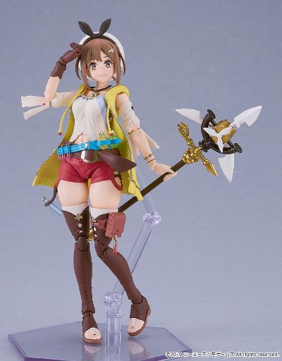 PLAMATEA 莱莎琳·斯托特