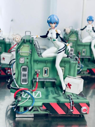 新世纪福音战士 正版收藏级雕像 凌波零