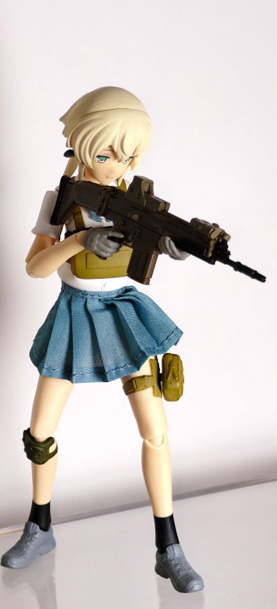 小军械库 LA013 M32MGL