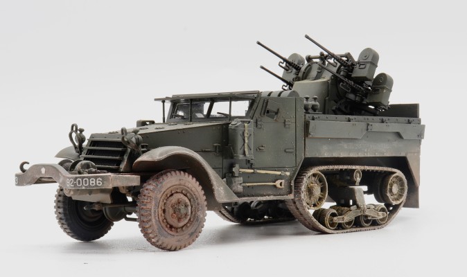 35081 1/35 美国 M16 半履带 自行防空炮 