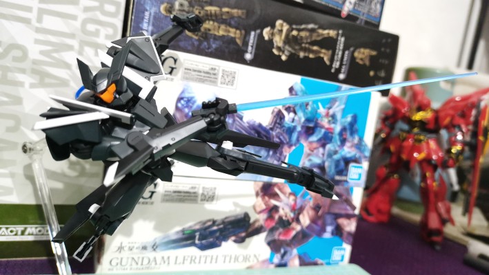 HG 1/144 格拉汉姆专用联合旗帜式特装型Ⅱ（GN旗帜式）