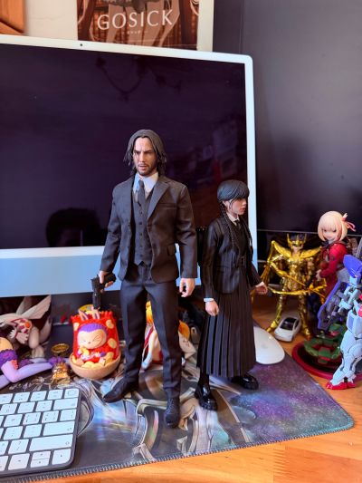 《星期三》星期三1：6比例珍藏人偶