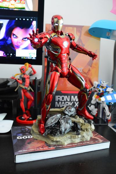 QS006   QUARTER SCALE 复仇者联盟2：奥创纪元 钢铁侠 45号装甲