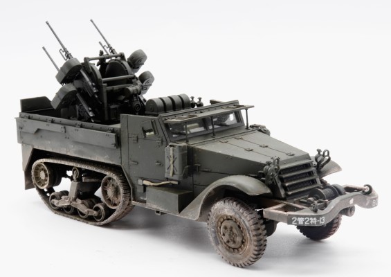 35081 1/35 美国 M16 半履带 自行防空炮 