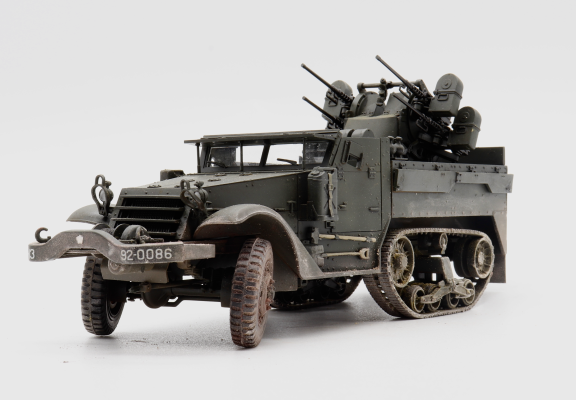 35081 1/35 美国 M16 半履带 自行防空炮 