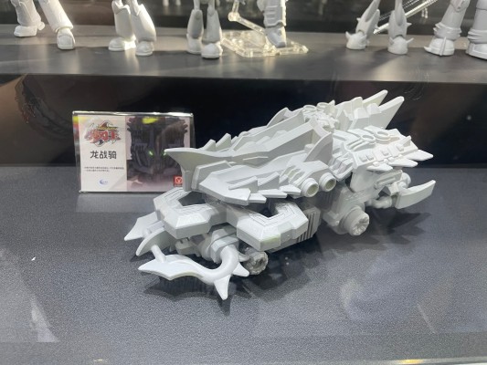 超兽武装拼装机甲系列模型  第一弹「火麟飞&幻麟闪驰套装」