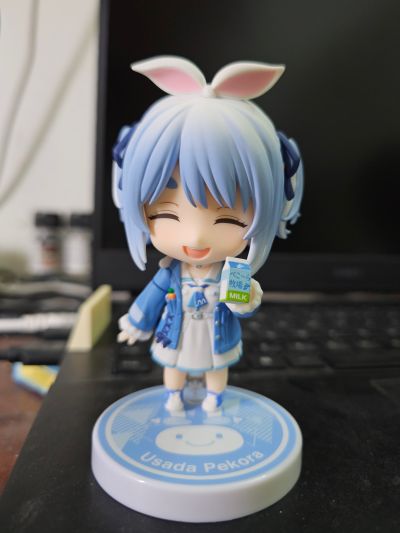 粘土人#2741 hololive 兔田佩克拉 便装