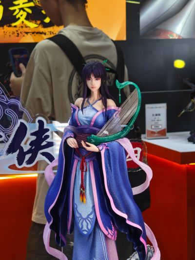 《仙剑奇侠传四》1/4柳梦璃雕像