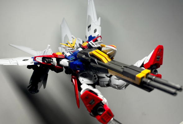 RG 1/144 飞翼高达零式