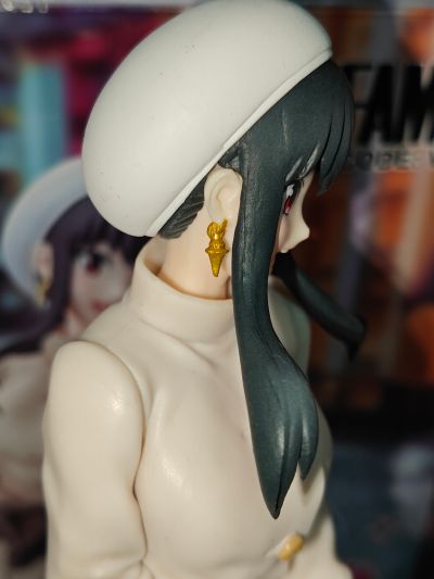 Luminasta 间谍过家家 代号：白 约尔·福杰