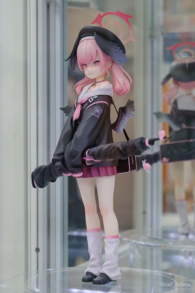 蔚蓝档案 下江小春