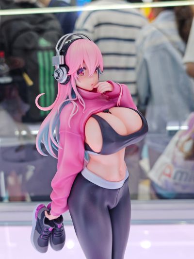 超级索尼子 健身服