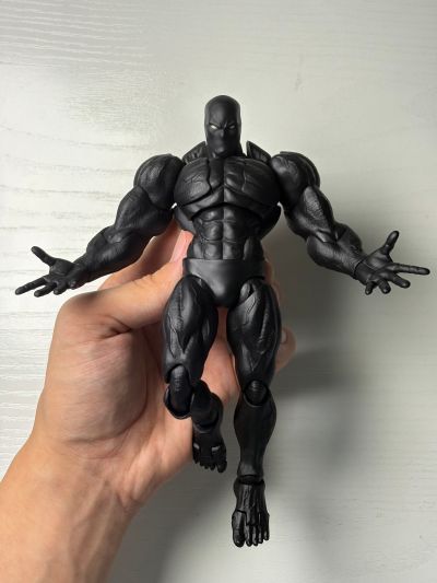 大块头黑肤限定版