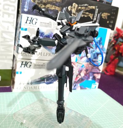 HG 1/144 格拉汉姆专用联合旗帜式特装型Ⅱ（GN旗帜式）