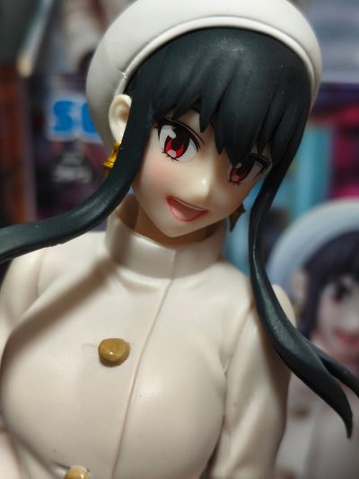 Luminasta 间谍过家家 代号：白 约尔·福杰