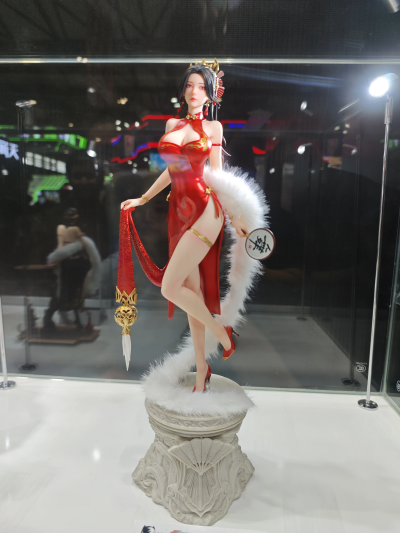 不知火舞1/6手办—《红裳舞》