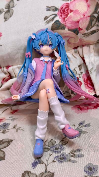 初音未来 压泡面人偶ー恋爱的西装外套 深色款ー