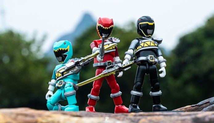 S.H.Figuarts 强龙红