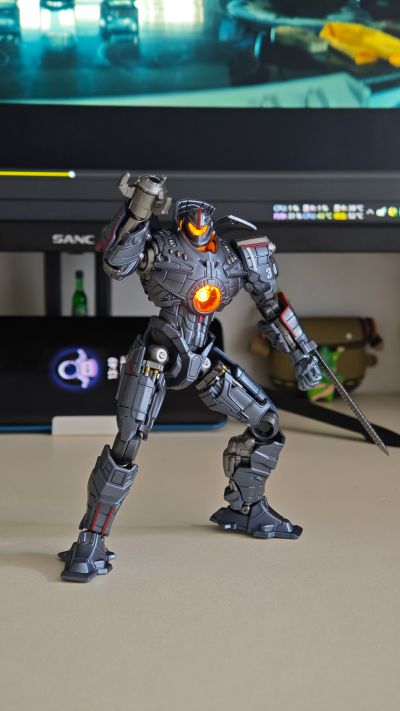 环太平洋 危险流浪者 深海守护者・双武装形态切换