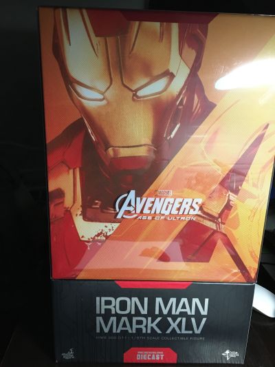 QS006   QUARTER SCALE 复仇者联盟2：奥创纪元 钢铁侠 45号装甲