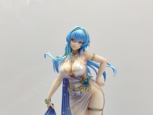 胜利女神：新的希望 海伦：水晶派对