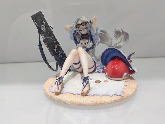 明日方舟 斯卡蒂 驭浪WR04