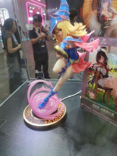 游戏王 黑魔导女孩