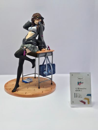 七海Nana7mi 鲨鱼服2.0 1/7比例手办