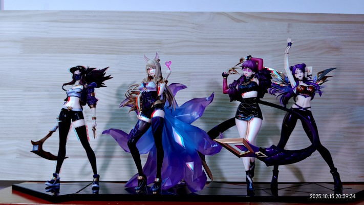 英雄联盟 K/DA 卡莎