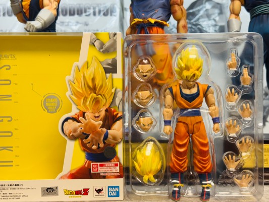 S.H.Figuarts 超级赛亚人孙悟空〈决战开幕〉