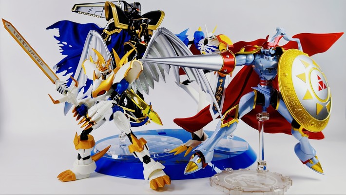 S.H.Figuarts 帝皇龙甲兽（圣骑士形态）