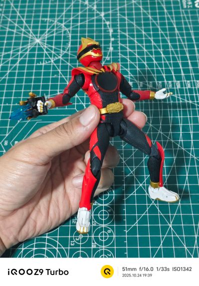 S.H.Figuarts 豪兽白熊