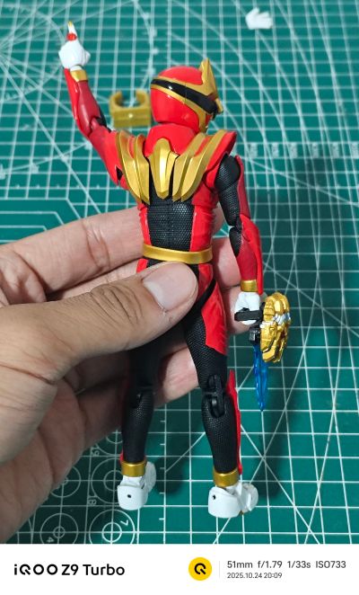 S.H.Figuarts 豪兽白熊