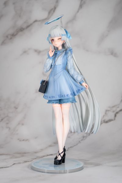 蔚蓝档案 早濑优香 水色地雷系ver