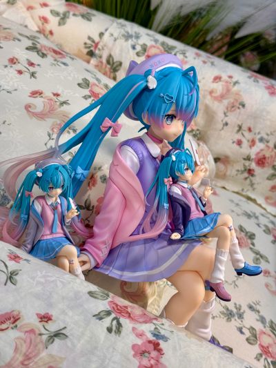 初音未来 压泡面人偶ー恋爱的西装外套 深色款ー