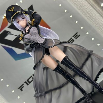 艺术家杰作+ 更衣人偶坠入爱河 喜多川海梦~黑山梗菜~