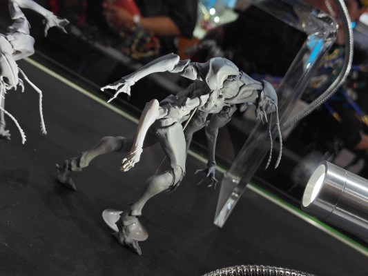 虫系列 盎克瓦尔人UNKVAL 突击1型 粉碎者Smasher