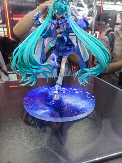 初音未来 「魔法未来 2025」