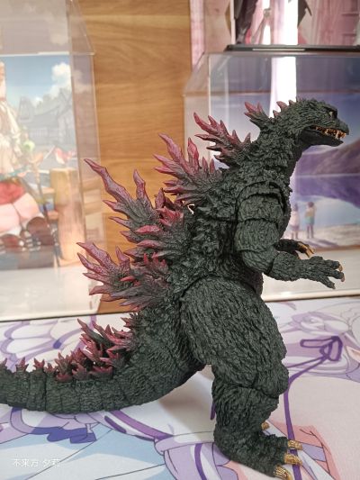 S.H.MonsterArts 哥斯拉（2000）