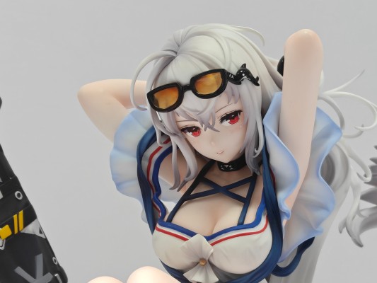 明日方舟 斯卡蒂 驭浪WR04