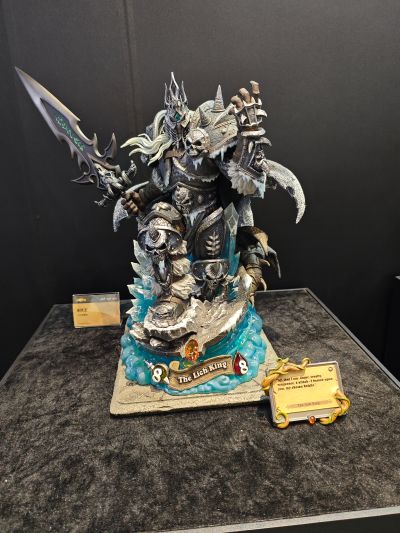 炉石传说 伊利丹·怒风 雕像