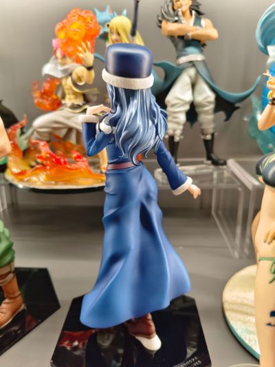 妖精的尾巴 朱毕安·罗克丝