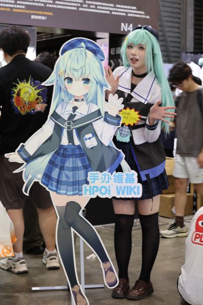 HPOI看板娘-不许涩涩